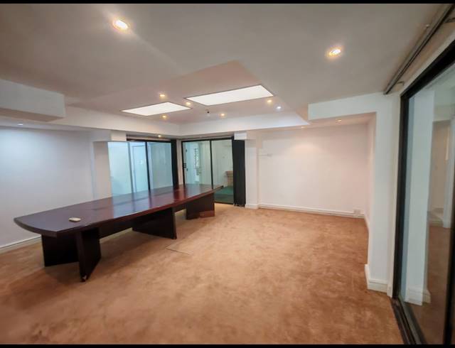 393M² BUSINESS FOR SALE IN WESTVILLE